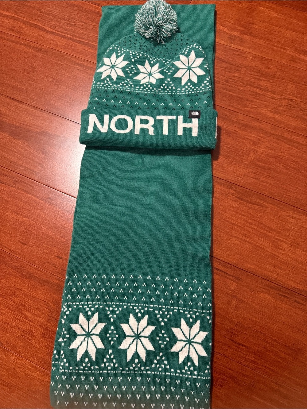 The North Face Teal and White Snowflake Knit Scarf & Beanie Set